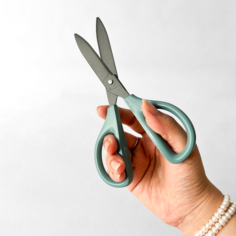 Kokuyo SAXA Flourine Glueless Blade Scissors