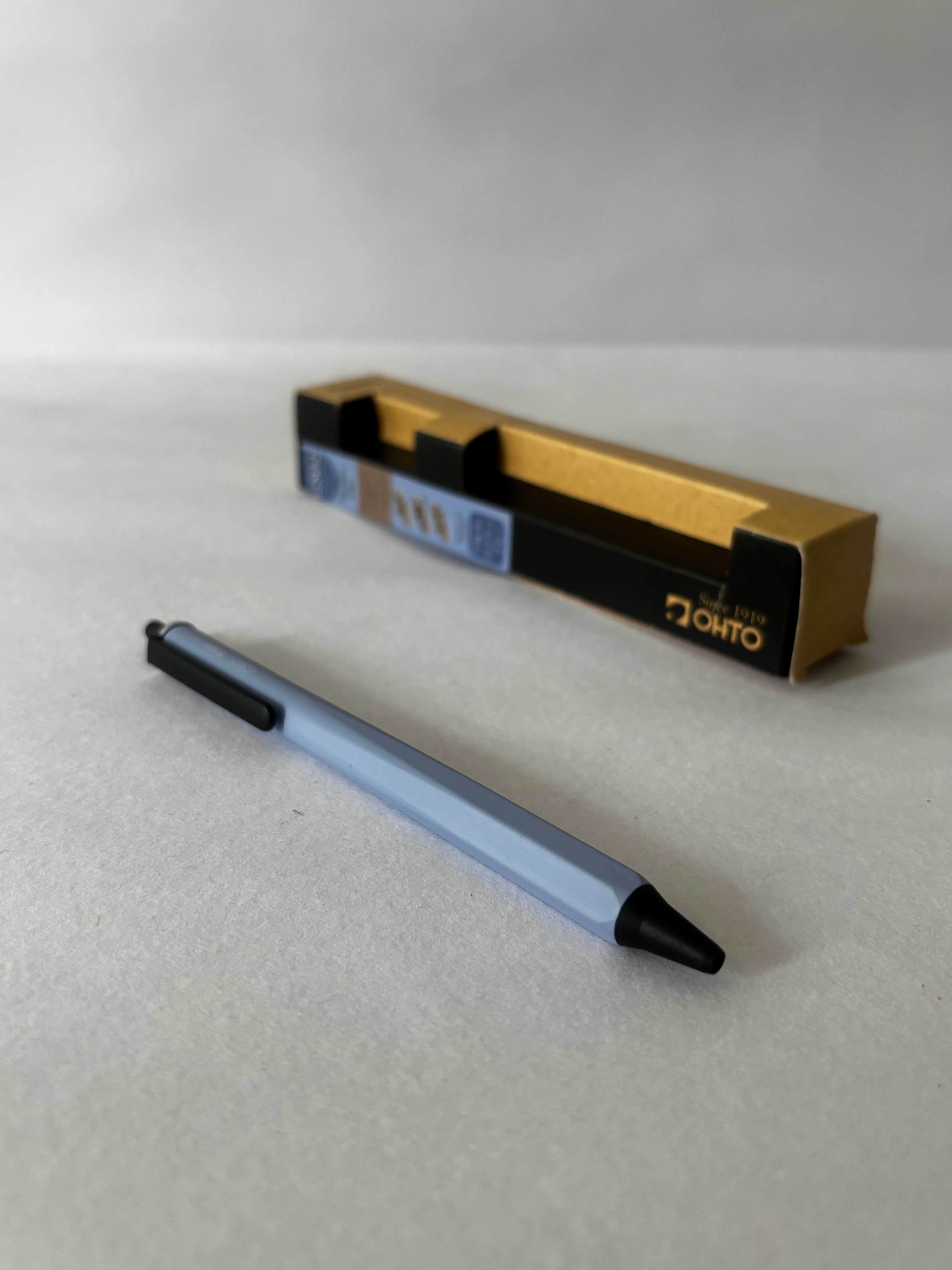 Ohto Auto Roller Gel Pen